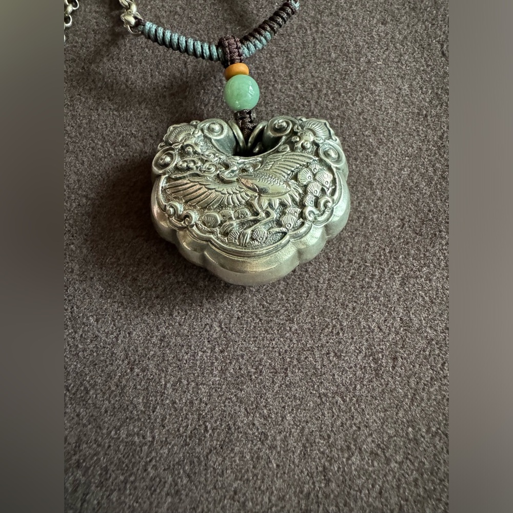 Hand-woven silver necklace - Picture 3 of 7